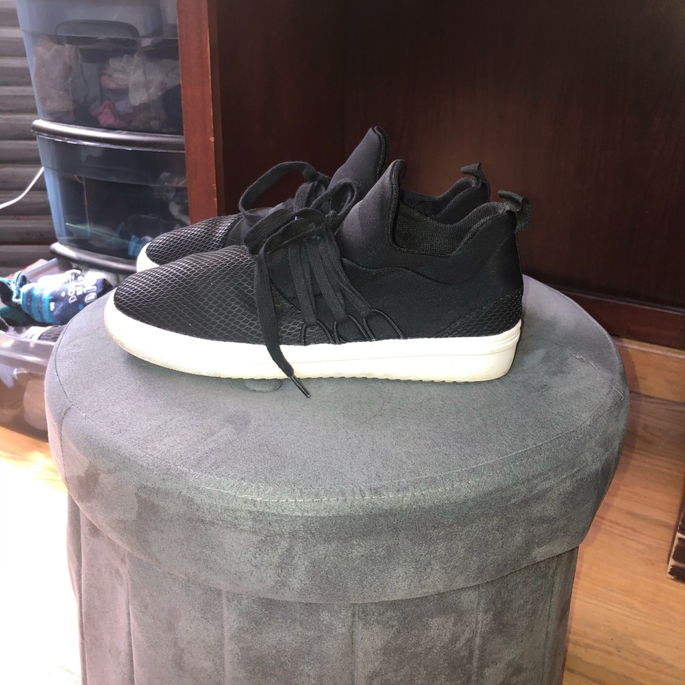 Steve Madden Sneakers